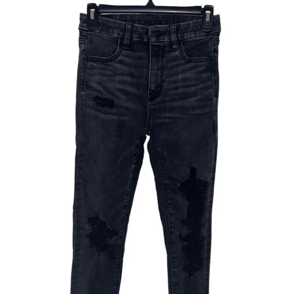 American Eagle Woman's Distressed Super Hi Rise Jegging Black Denim Jeans Size 2
